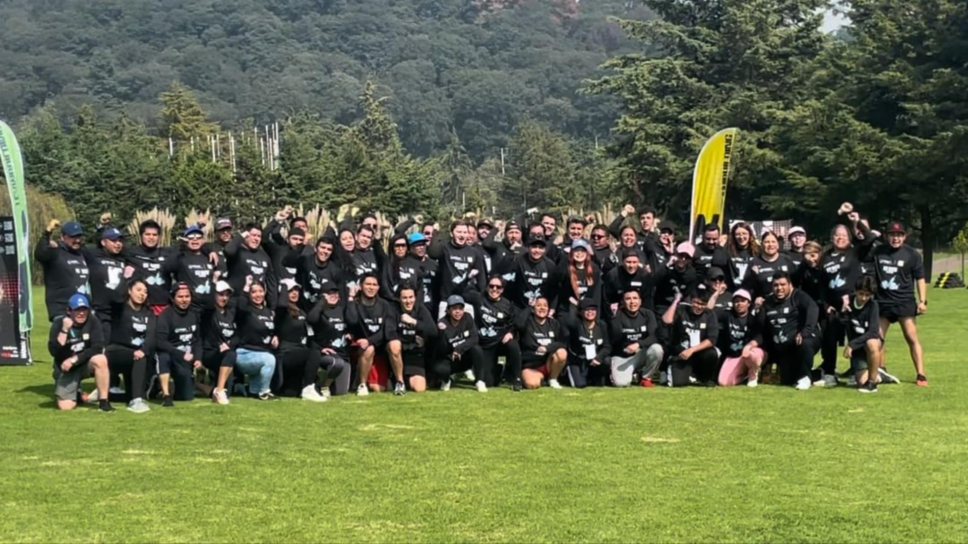 Equipo en sesión de Awaken Talks